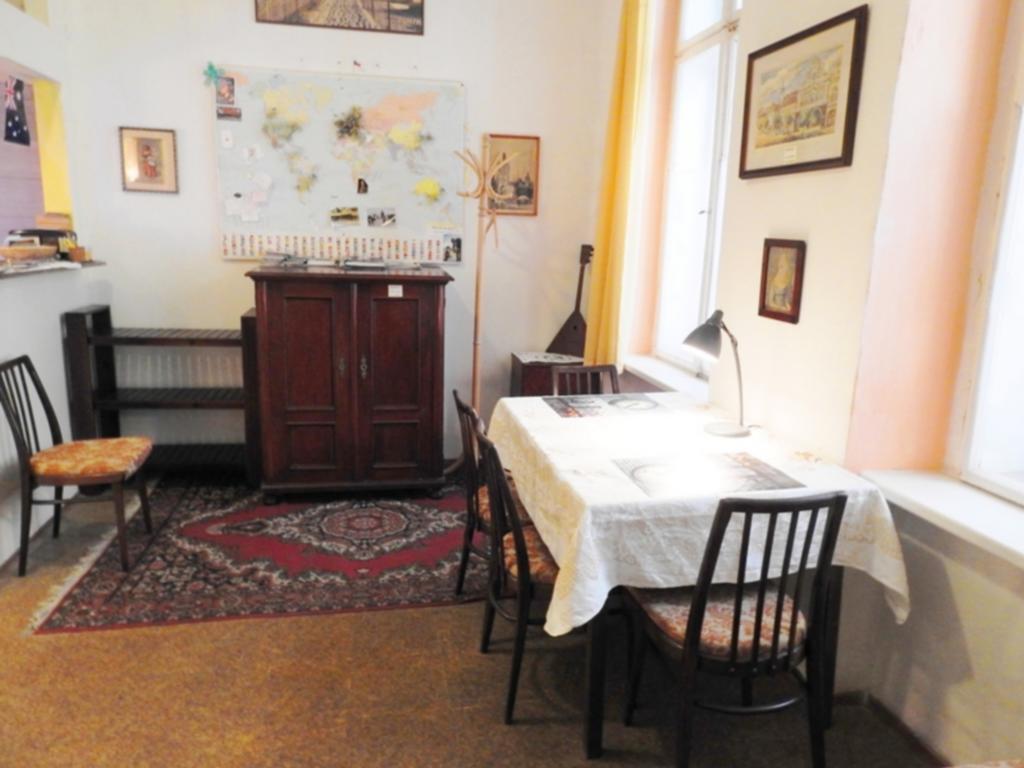 Luxury Family Hotel Royal Palace Praga Zewnętrze zdjęcie The interior of the apartment