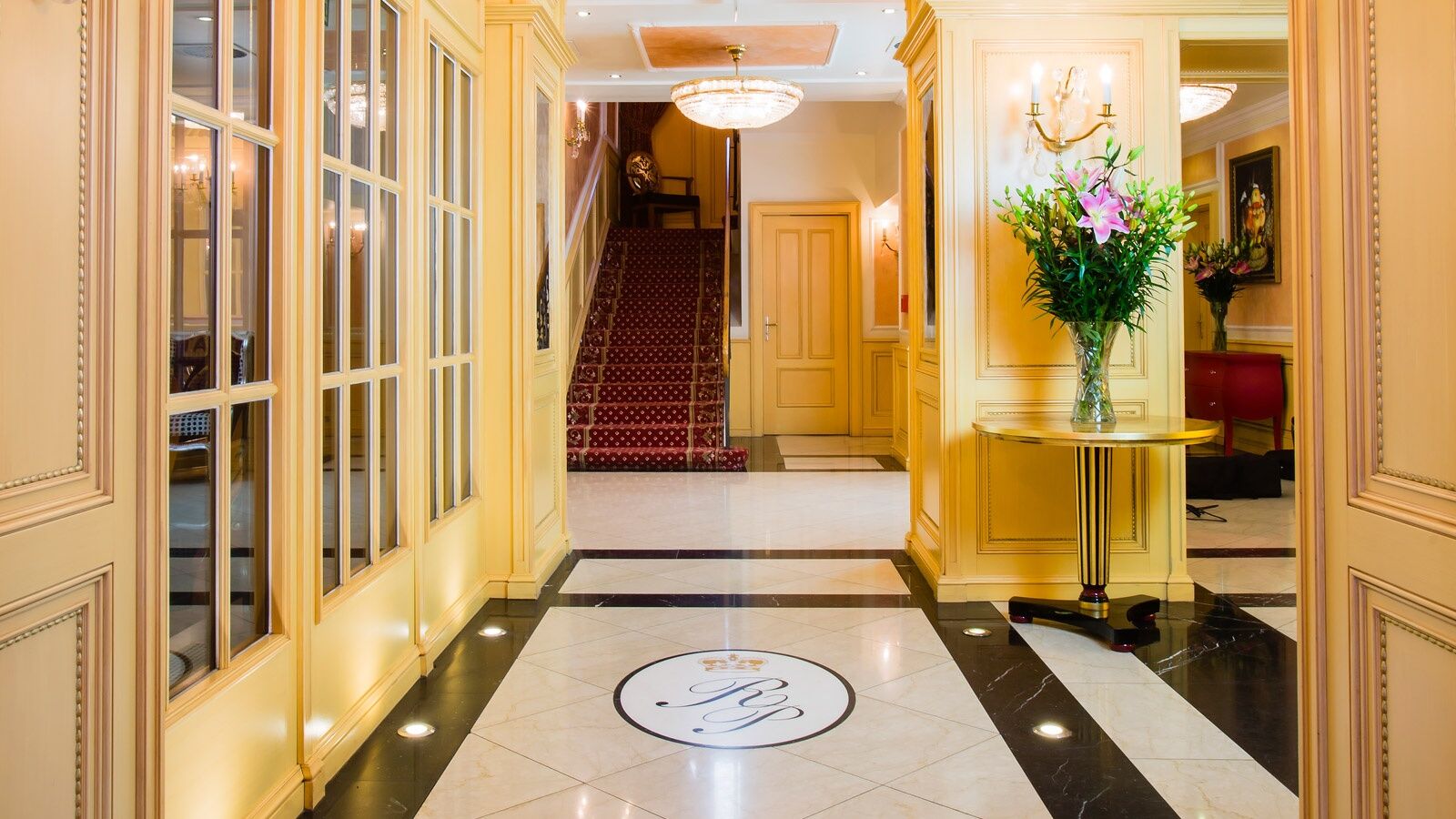 Luxury Family Hotel Royal Palace Praga Wnętrze zdjęcie